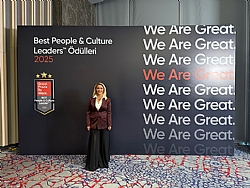 ASLI KEMAL'E 'EN �Y� �NSAN VE K�LT�R L�DERLER� 2025' ALTIN �D�L�